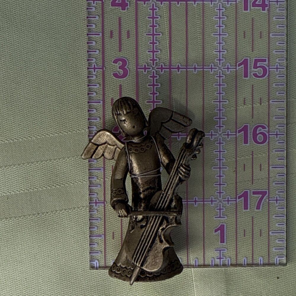 Vintage Hard Plastic Musical Angel Ornament Trio Made in British Hong Kong - Picture 13 of 13